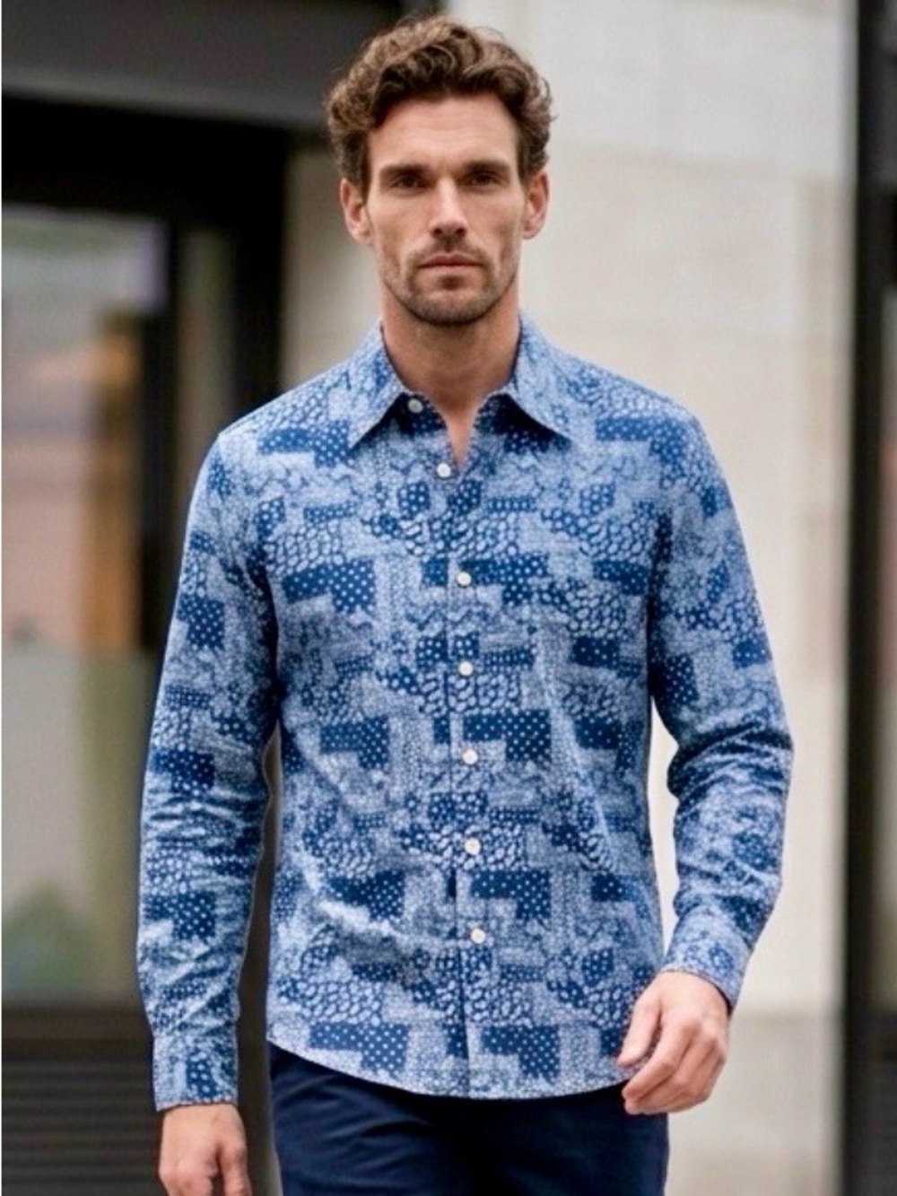 Blue Paisley Patchwork-Print Long-Sleeve Button-Down Shirt L